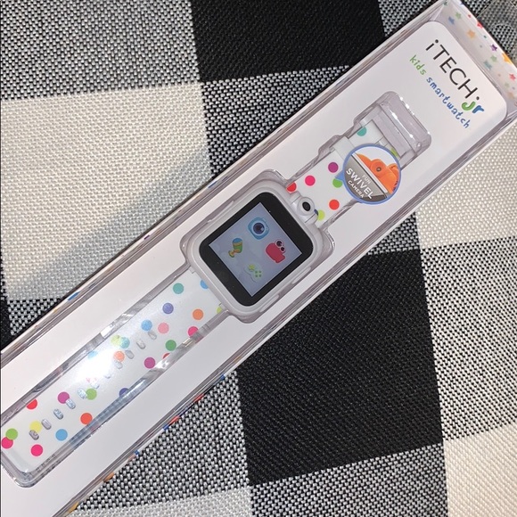 itech kids smartwatch